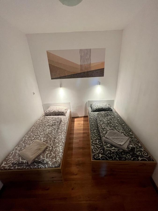 Apartemen The Rainbow 3